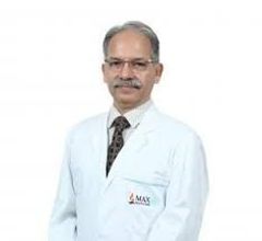 Dr. Vijay Giridhar from  ,Hyderabad, Telangana, , India 40 years experience in Speciality ENT Specialist | Kayawell