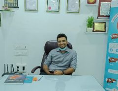 Dr. Darshil Shah from  ,Mumbai, Maharashtra, , India 15 years experience in Speciality Gastroenterologist | Kayawell